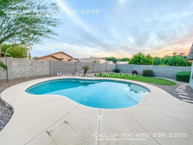 Foto del edificio - 5747 E Gable Cir