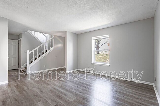 Foto del edificio - 6202 E 129 St