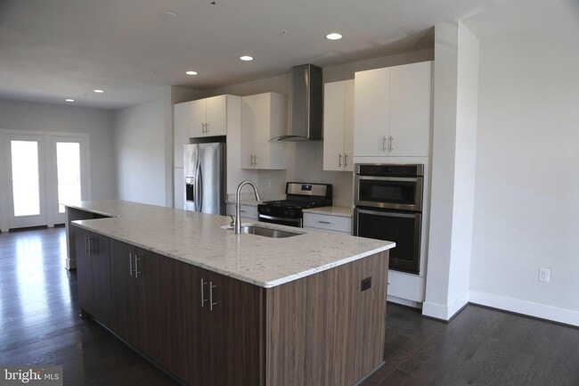 Building Photo - 1416 Piccard Dr