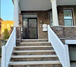 Building Photo - 6 50th St