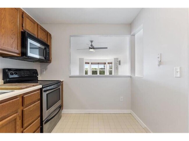 Foto del edificio - 720 3rd Ave NE