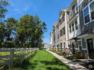Building Photo - 48 Sidney Ln