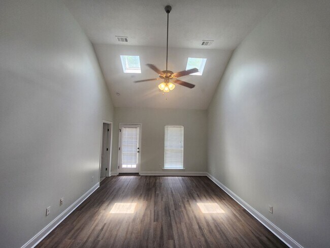 Building Photo - 962 Byran CIrcle Grovetown, Ga 30813