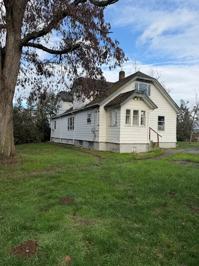 Foto del edificio - Spacious, clean, updated home ready now!