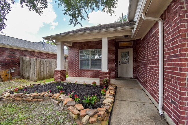 Foto del edificio - 14615 Cypress Cottage Ct