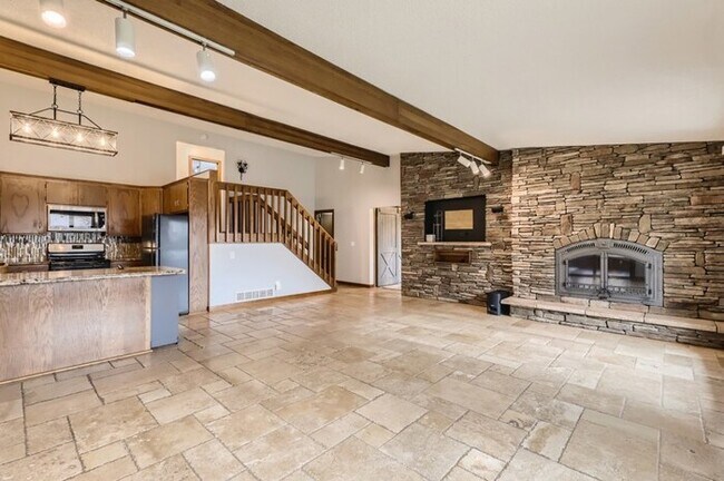 Building Photo - 19386 King Cir NW, Elk River, MN, 55330