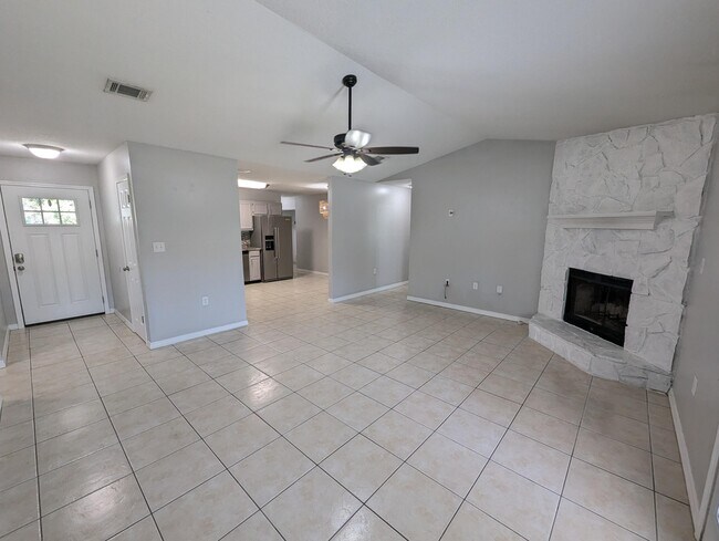 Foto del edificio - 8325 Fortworth St