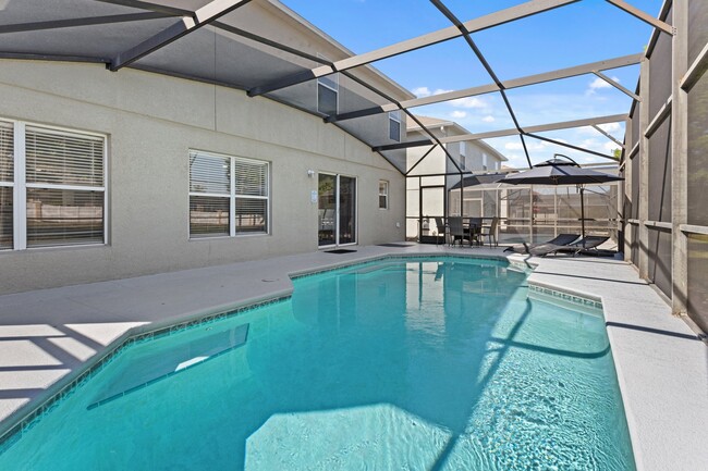 Foto del edificio - 642 Elderberry Dr