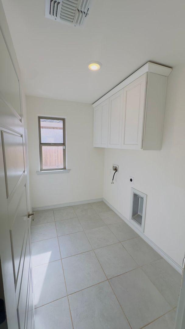 Foto del edificio - Gorgeous 3 Bedroom In Odessa!