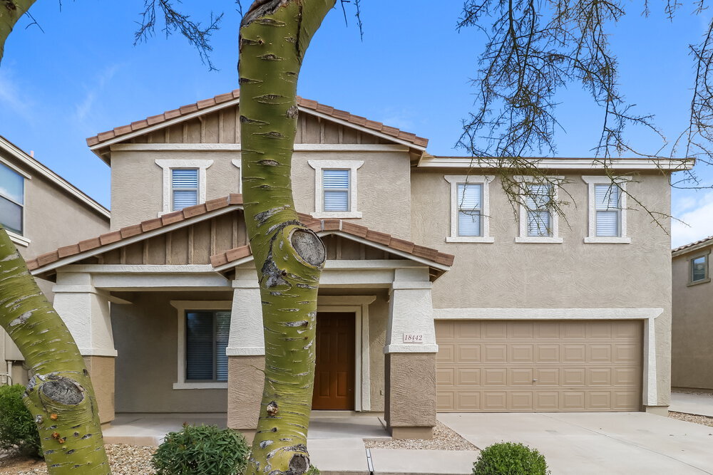 Primary Photo - 18442 W Dawn Dr