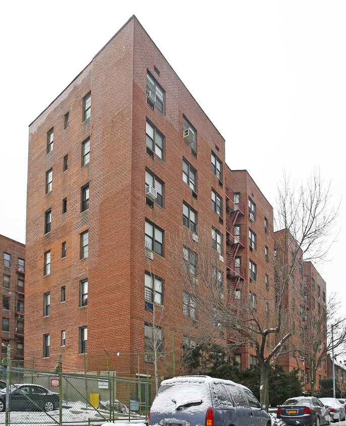 Foto principal - 250 Parkville Ave
