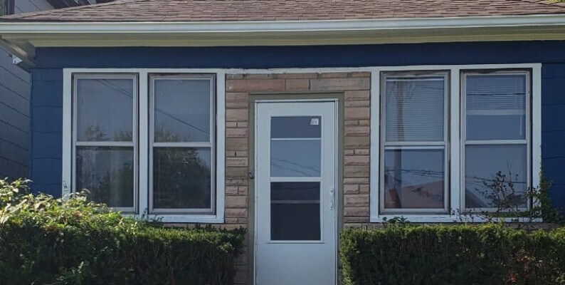 Primary Photo - 307 La Porte Ave