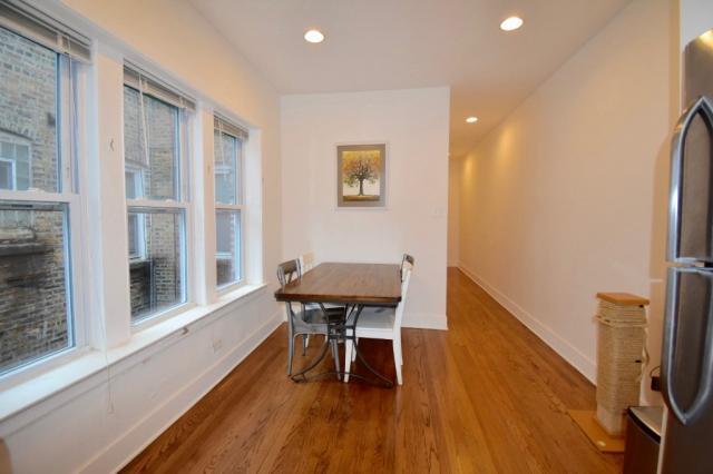 Building Photo - 1 bedroom in CHICAGO IL 60625