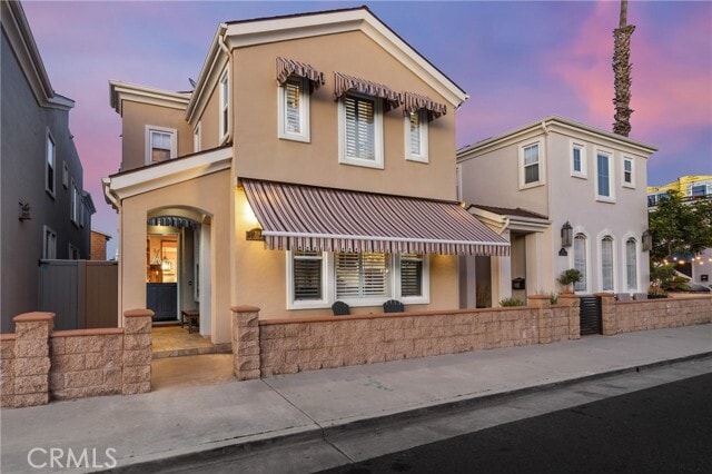 Building Photo - 208 E Balboa Blvd