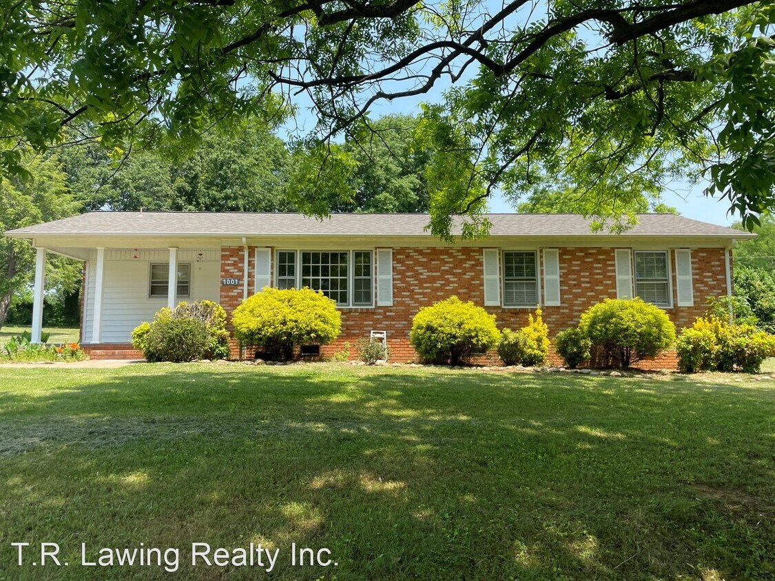 1001 Allendale Dr, Shelby, NC 28150 House Rental in Shelby, NC
