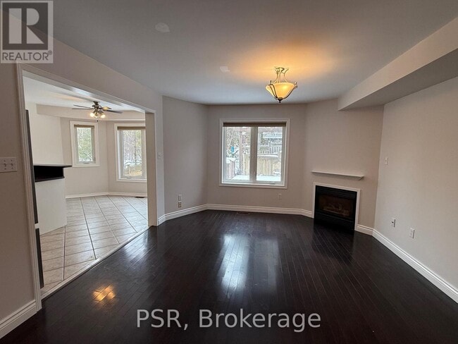 Photo du bâtiment - 5510 Red Brush Dr