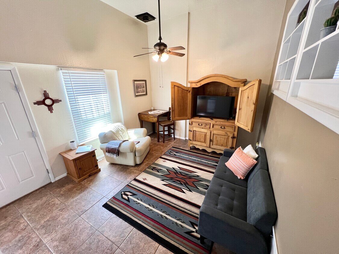 5400 Marble Ave NE, Albuquerque, NM 87110 5400 Marble Ave NE