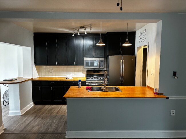 Foto del edificio - 2412 Keyway