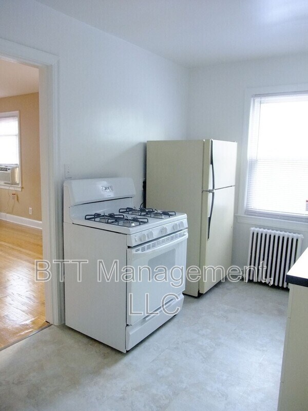 Foto del edificio - 8210 Greenwood Ave