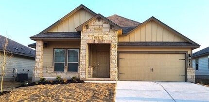 Building Photo - 172 Pivot Dr