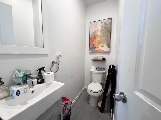 Photo - 156 Van Horne St Townhome