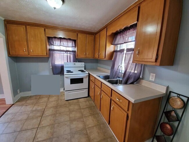 Building Photo - 1019 Braselton Hwy