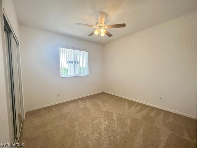 Foto del edificio - 5612 Rose Garden Rd
