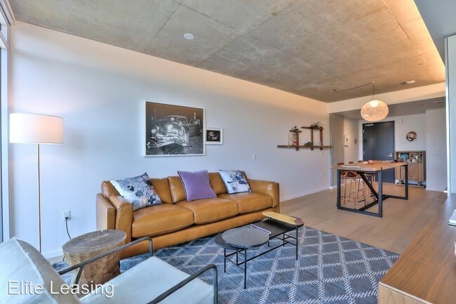 Building Photo - 338 Potrero Ave