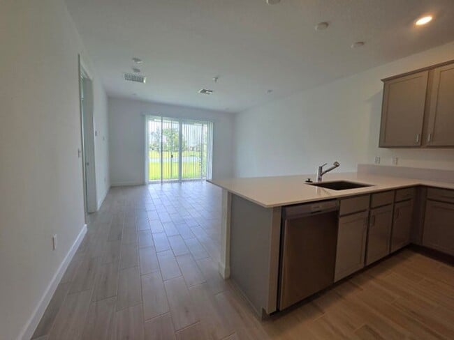 Photo - 13653 Jubilee Ln House