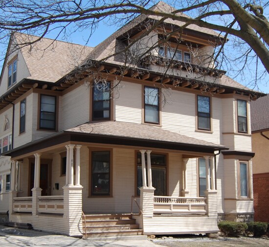 Building Photo - 407 Wisconsin Ave