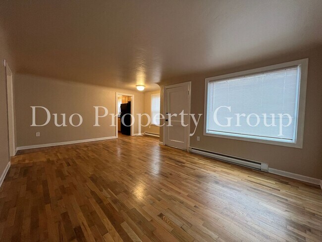 Foto del edificio - 13th &amp; Chambers