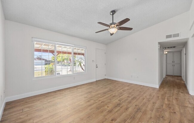 Building Photo - 3812 Curry Ct