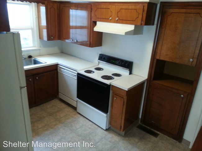 Foto del edificio - 1745 Childs Ave NE
