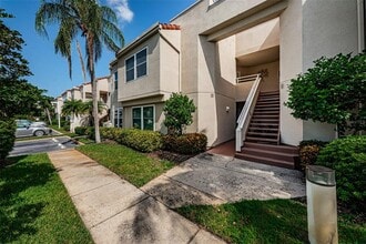 Building Photo - 6020 Bahia Del Mar Cir N