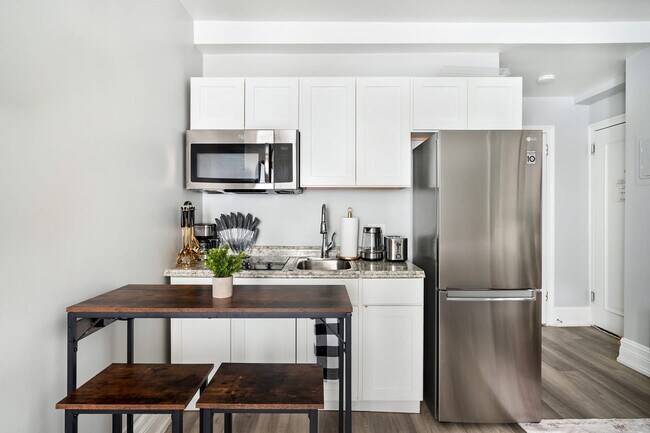 Foto del edificio - 234 W 73rd St