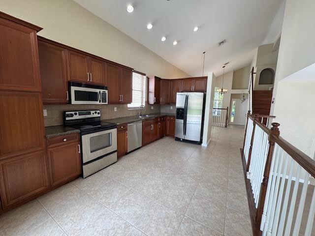 Foto del edificio - 9638 Wolcott Pl