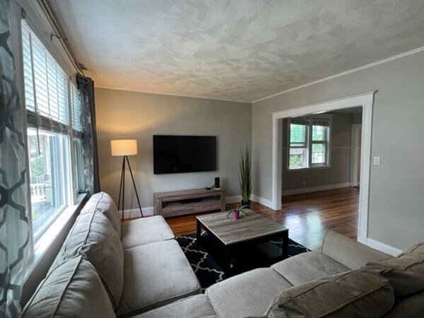 Building Photo - 95 Allston St
