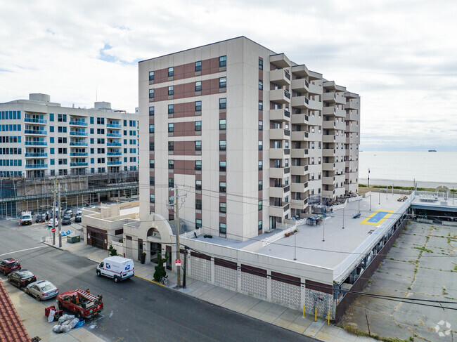 Foto del edificio - Sea Pointe Towers