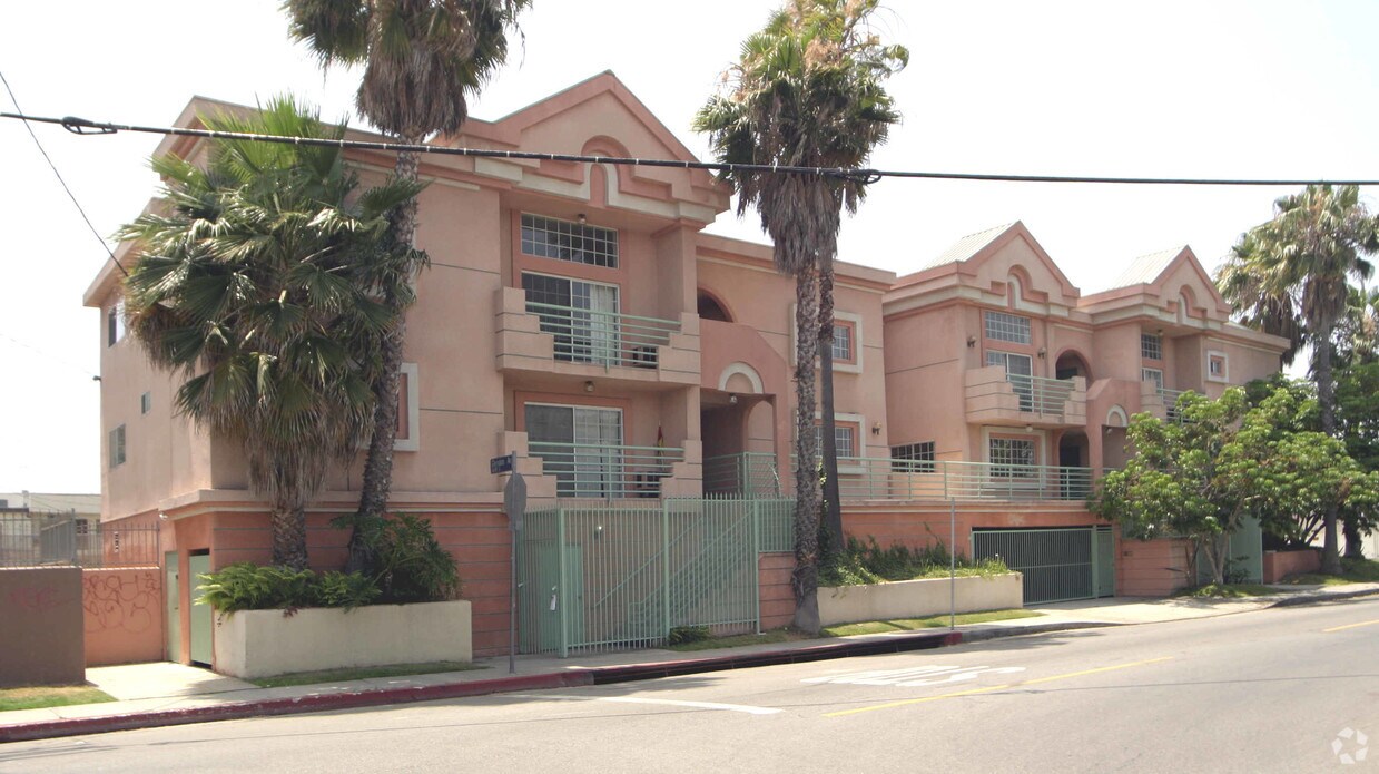 Foto del edificio - 3604 Westwood Blvd