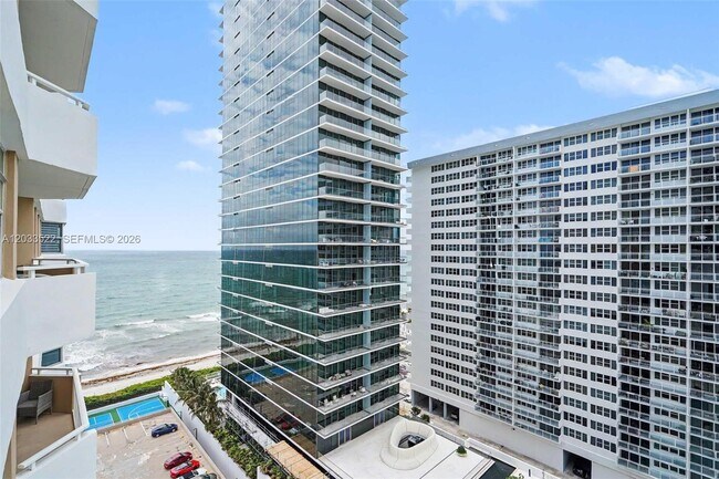 vista - 1980 S Ocean Dr