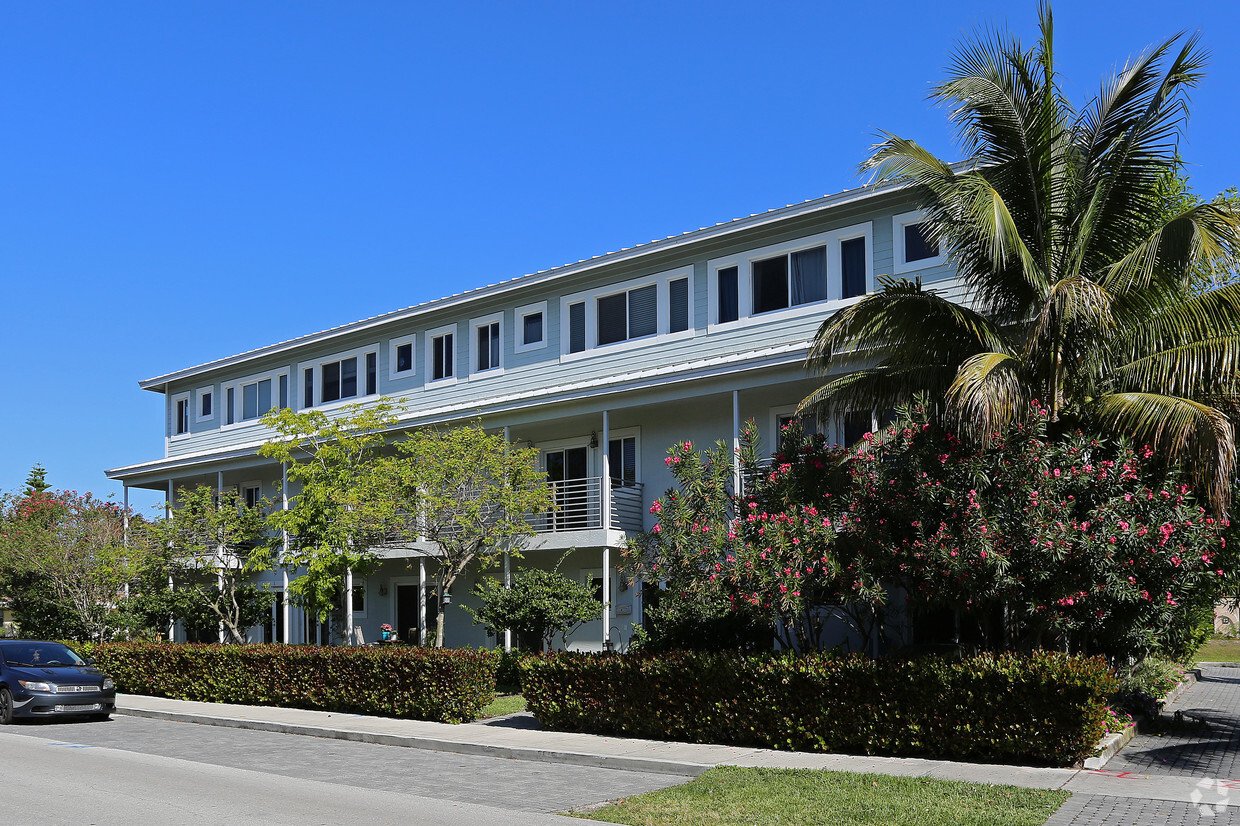 Primary Photo - Wilton Walk Townhomes