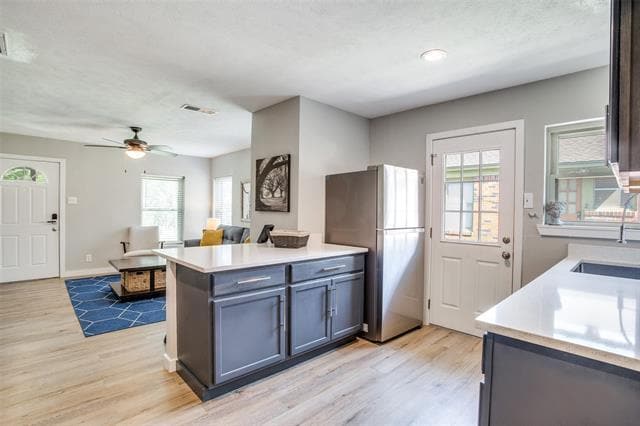 Building Photo - 408 N Oak Cliff Blvd