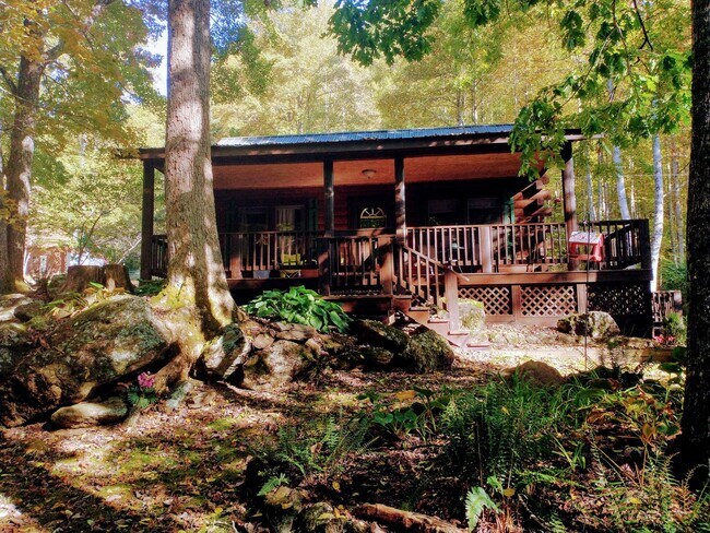 Foto del edificio - Mountain Living at it's Finest!