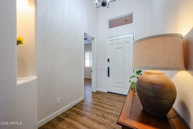 Building Photo - 14383 W Monte Vista Rd