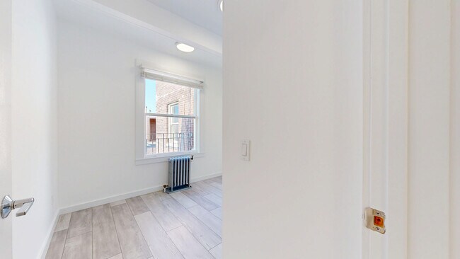 Building Photo - 1408 California St