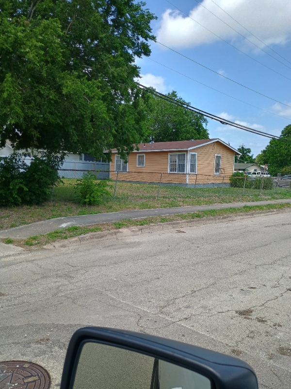 Building Photo - 162 Sterling Dr