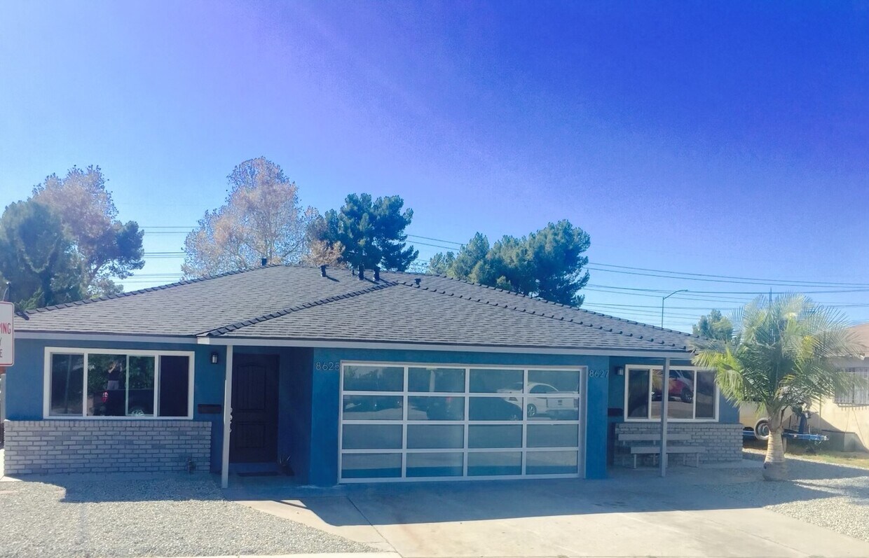 Primary Photo - 8627 Ramona Blvd