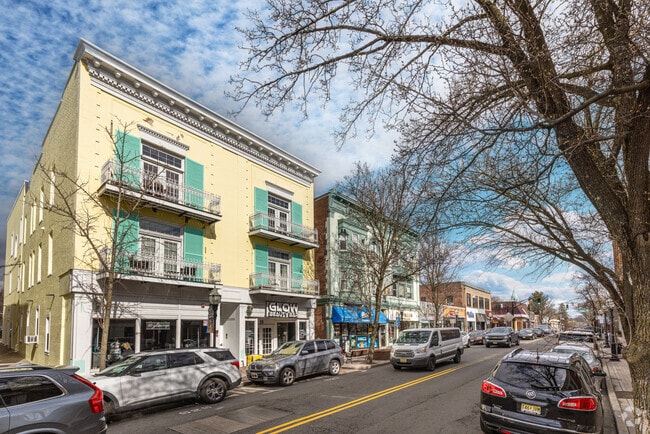 Apartments sit above the businesses in Downtown Cranford.