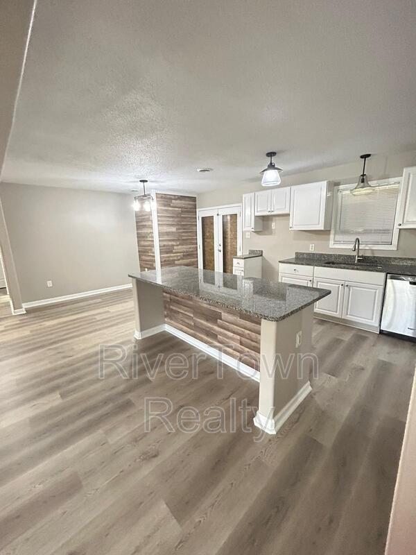 Building Photo - 3616 Old Brownsville Rd