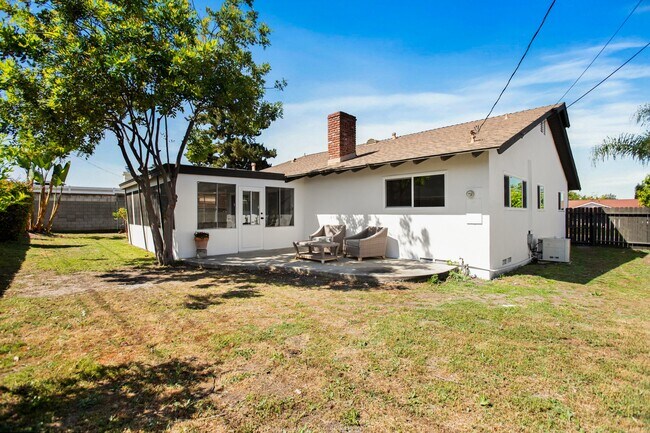 Foto del edificio - 934 S Donna Beth Ave